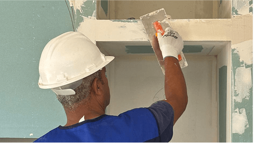 Expertise reconnue dans la gestion de grands projets selon les normes de qualité et délais stricts